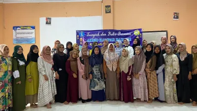 HIMA Akbid Hampar Baiduri Kalianda Jadikan Bulan Ramadhan untuk Berbagi